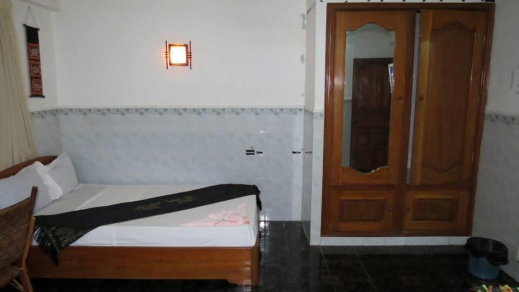 Guesthouse 66 Σίχανουκβιλ Εξωτερικό φωτογραφία